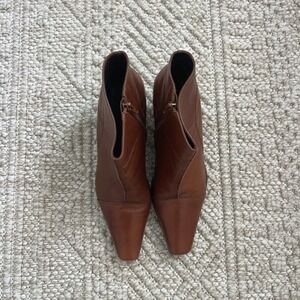 Etienne Aigner Stat Cognac Brown Leather Pointed Toe Block Heel Ankle Boots 7.5M